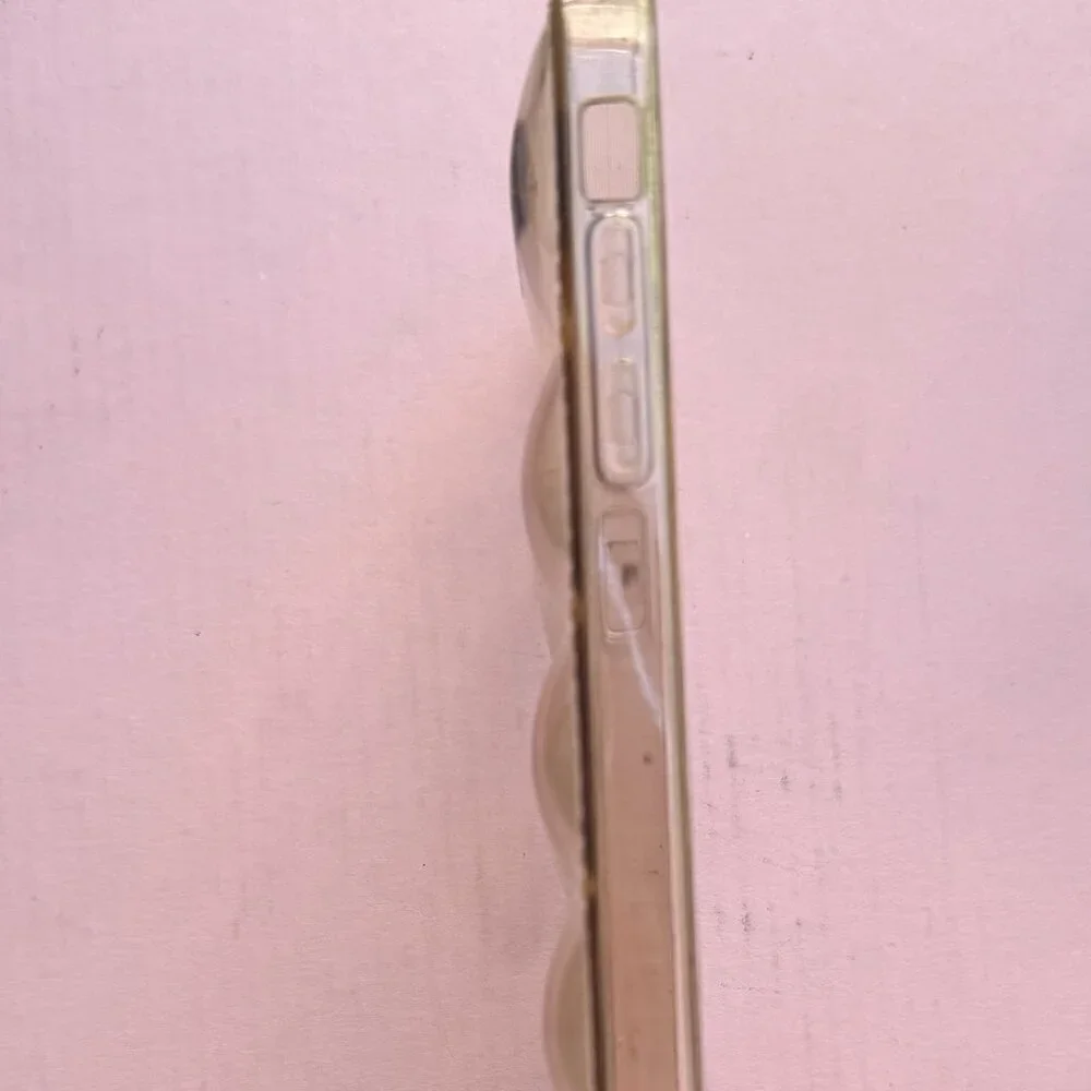 iPhone 11 Urban Sophisticated Clear Puffer Case